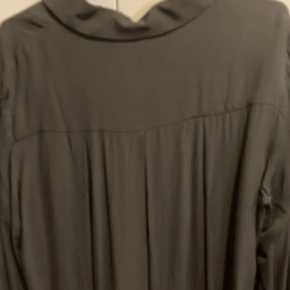 Reimagined Classic Blouse by Ruti - Picture 6 of 10